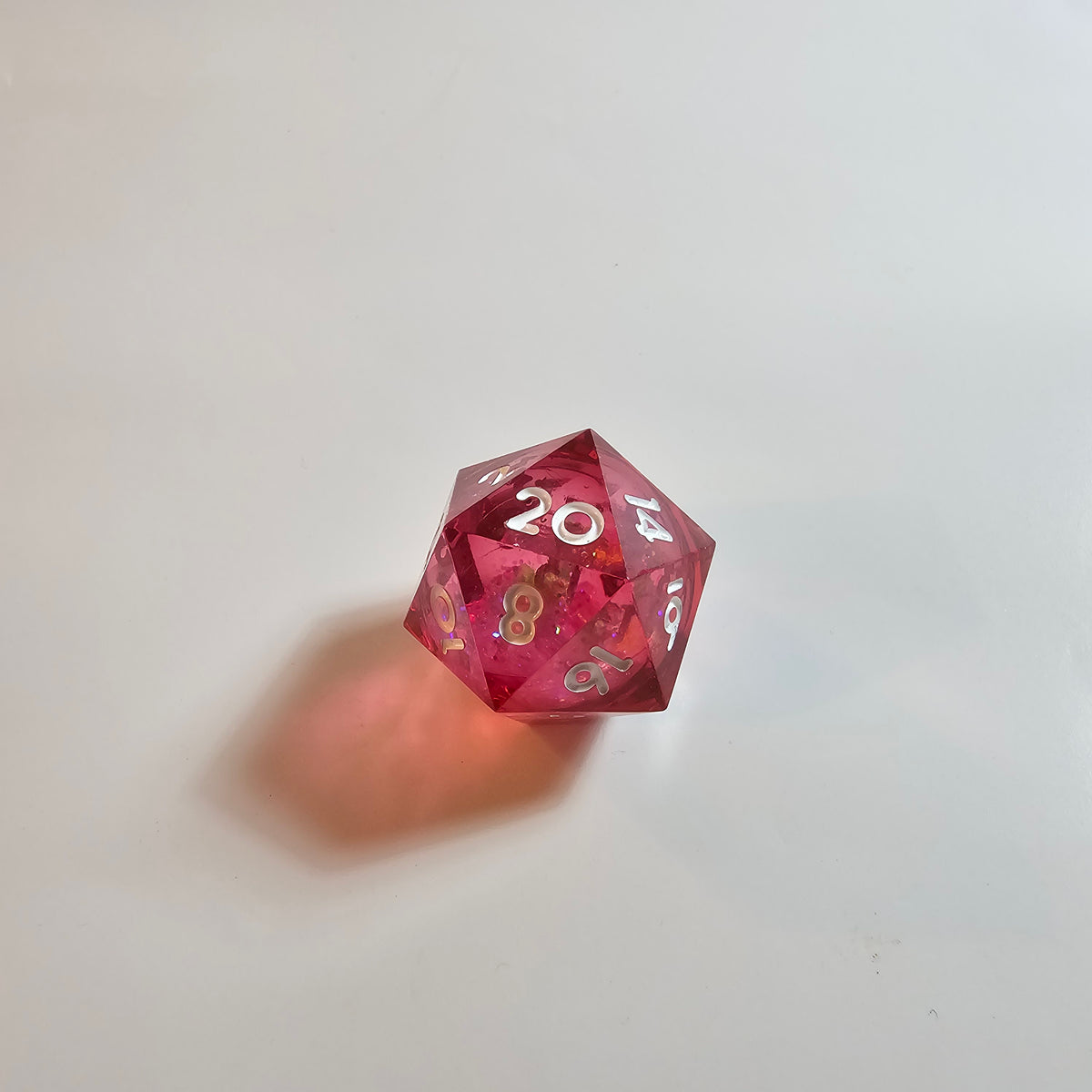 Set di dadi in resina a nucleo liquido Blood Magic