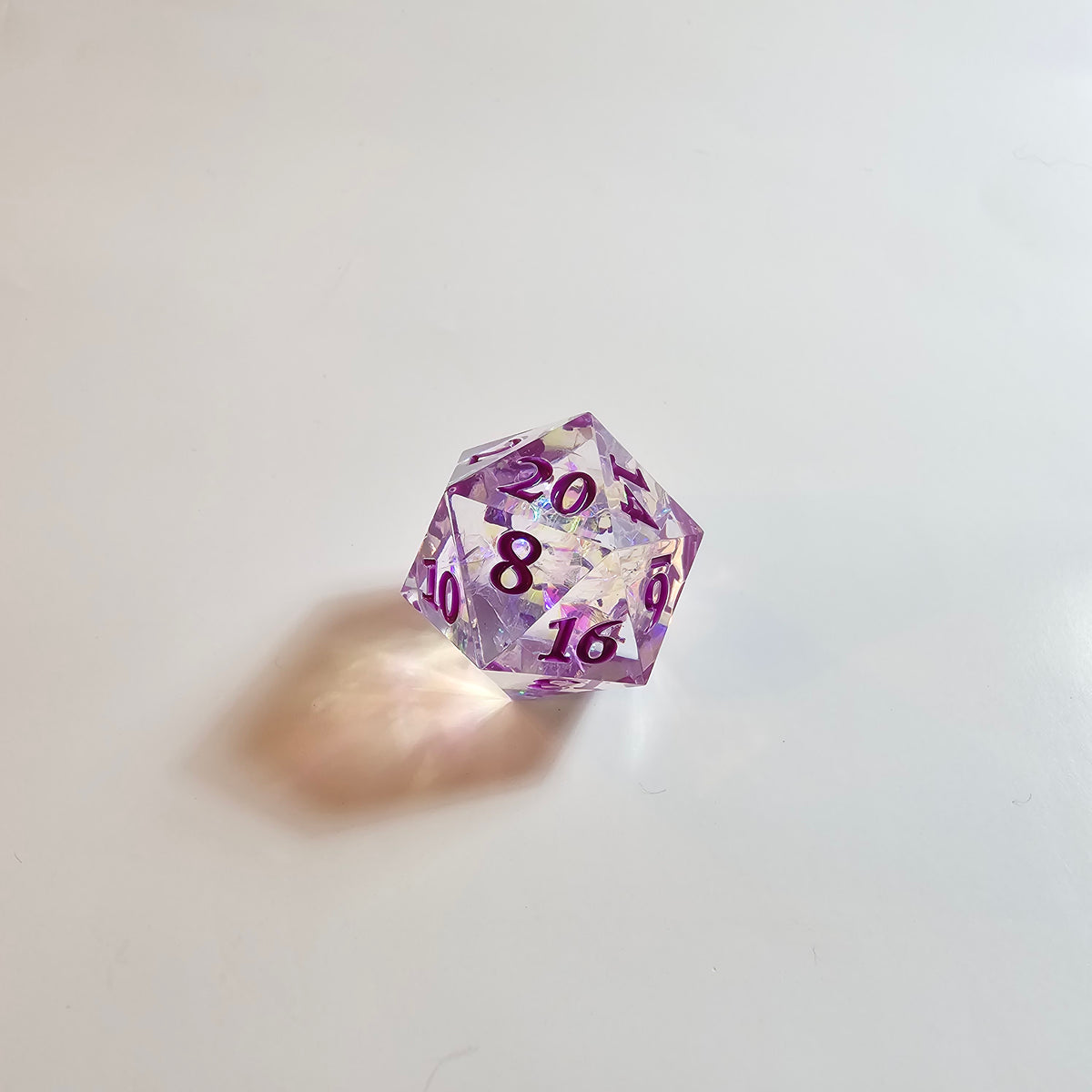 Комплект смолени зарове с остри ръбове Mystic Veil Purple