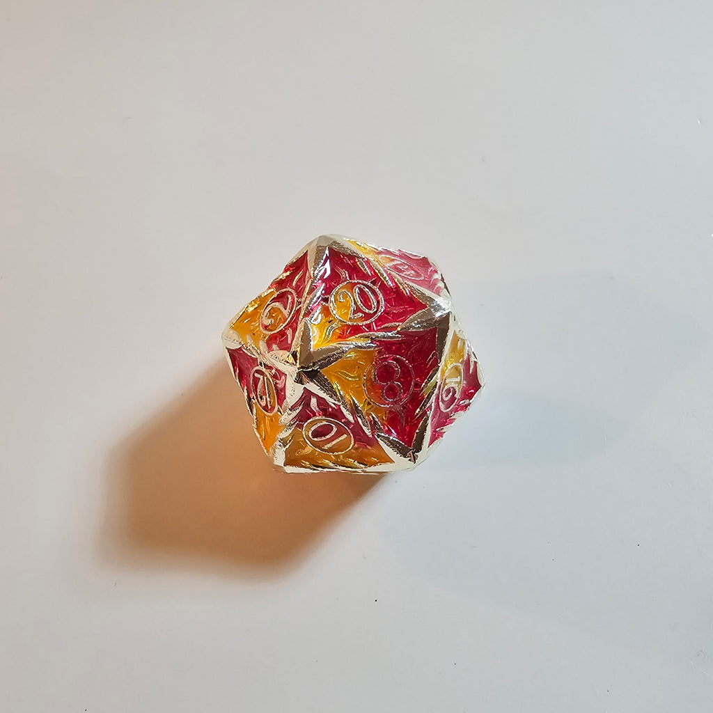 Set di dadi in metallo massiccio Radiant Flame