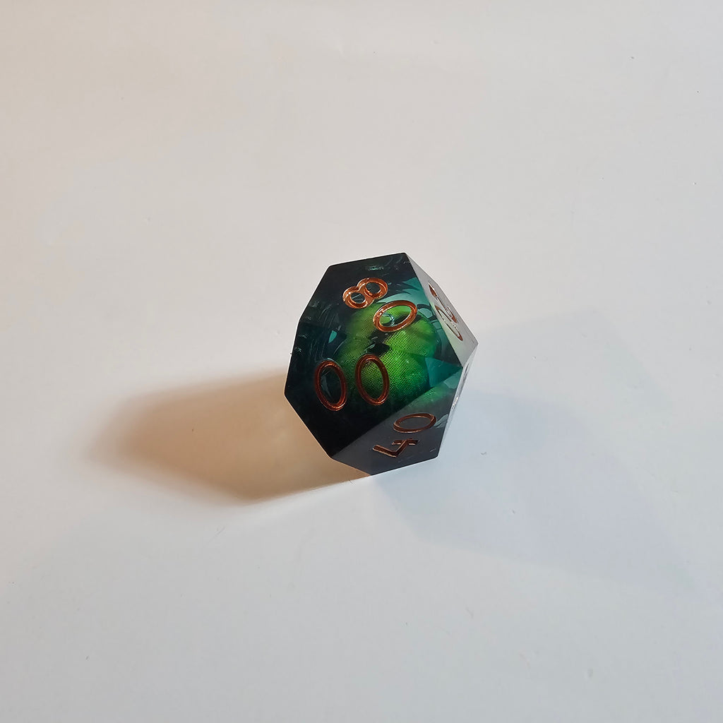 Set di dadi in resina con nucleo liquido "Occhio di Drago Verde"