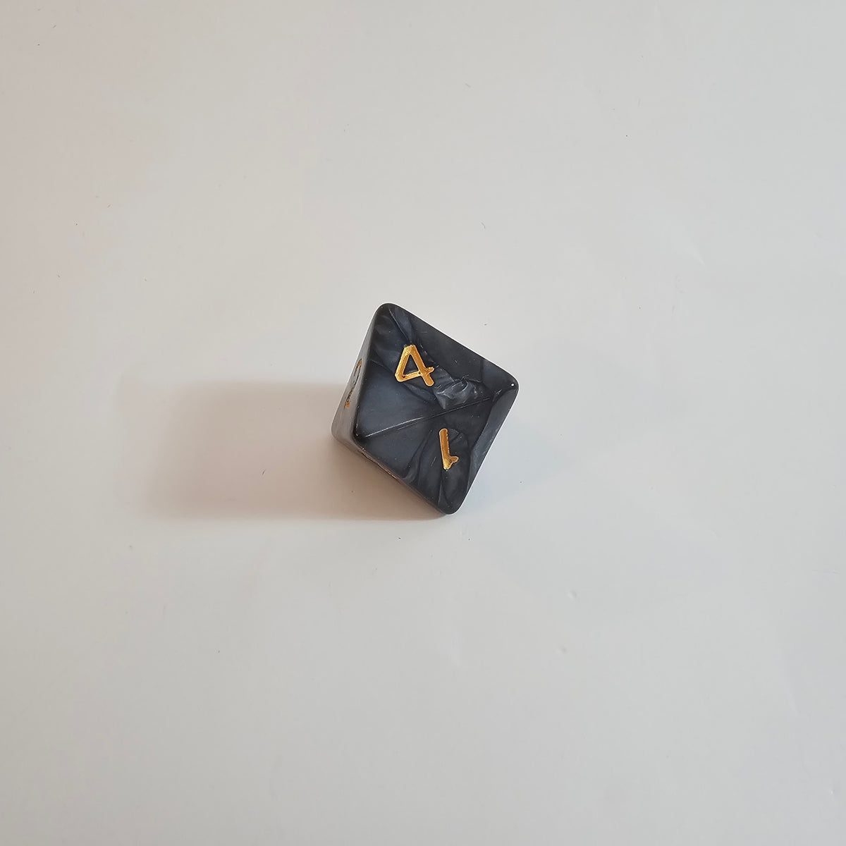 Set de dés en acrylique Nightstone