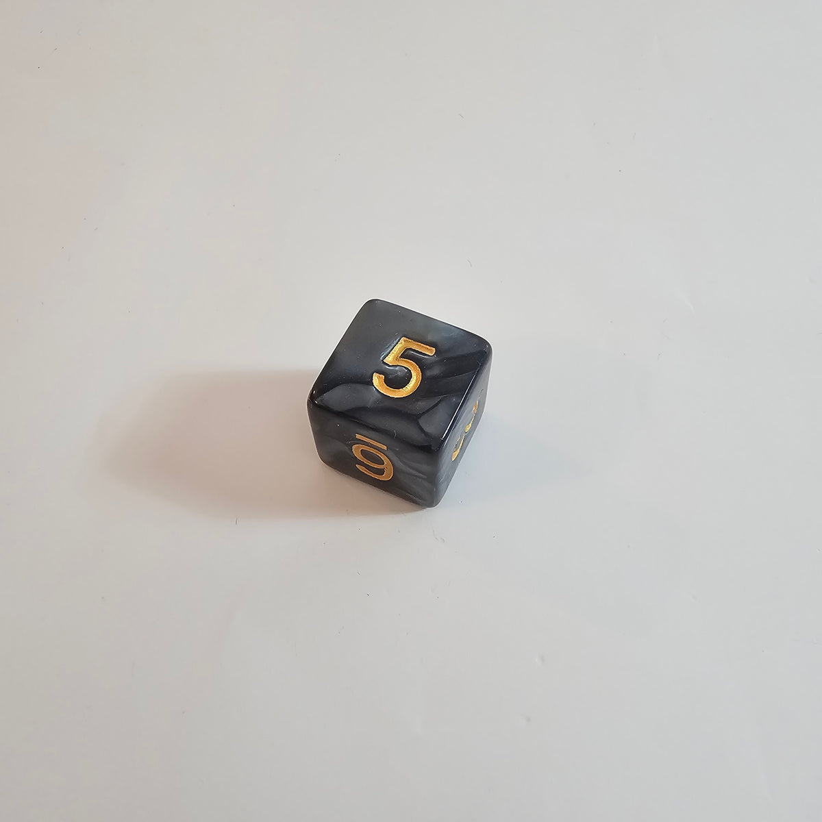 Set de dés en acrylique Nightstone