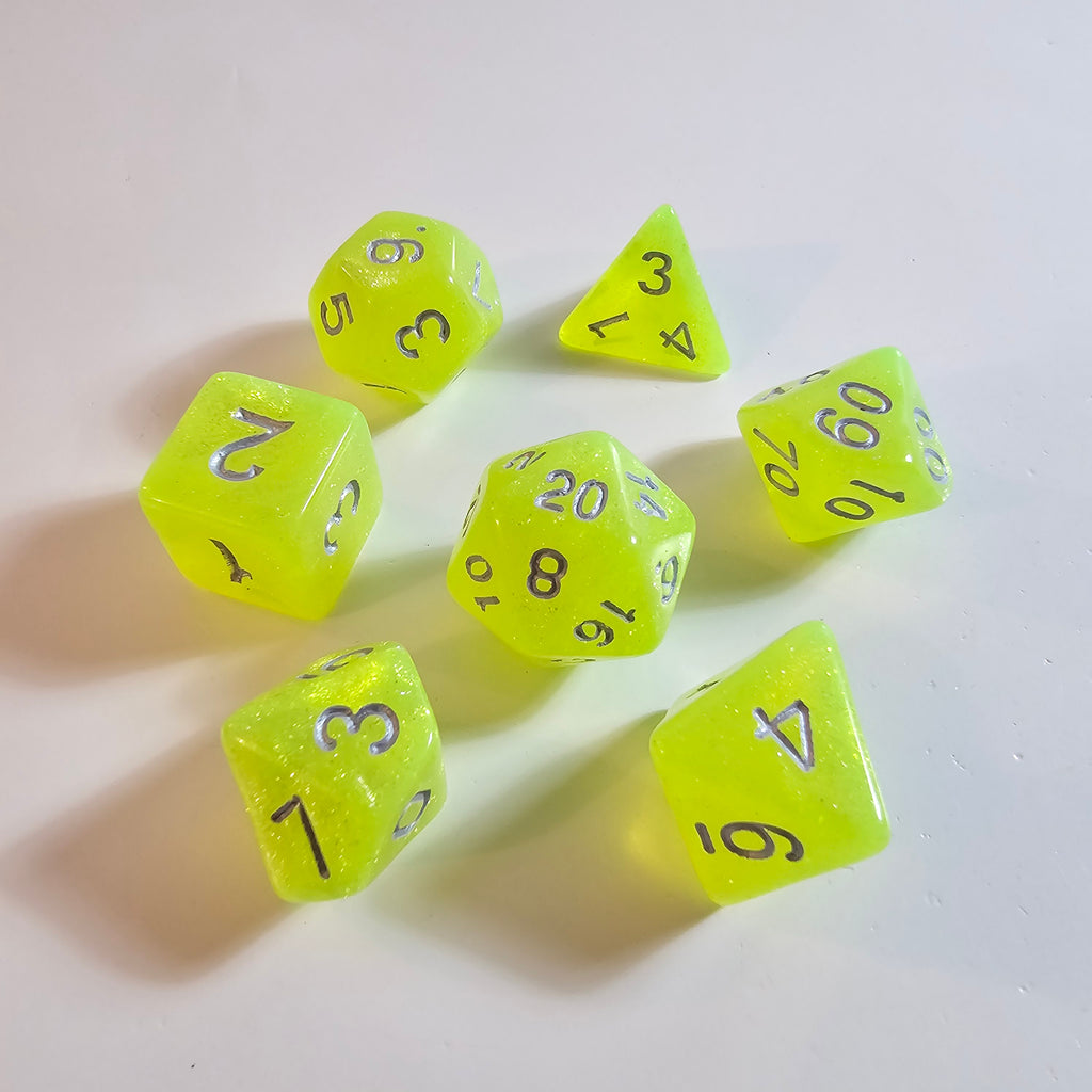 Sparkling Glowvine Acrylic Dice Set