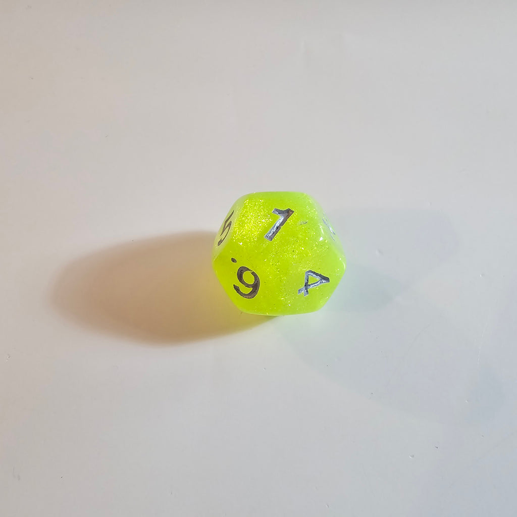 Sparkling Glowvine Acrylic Dice Set