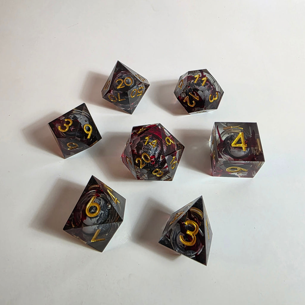 Set de dados de resina con núcleo líquido de calaveras sangrientas