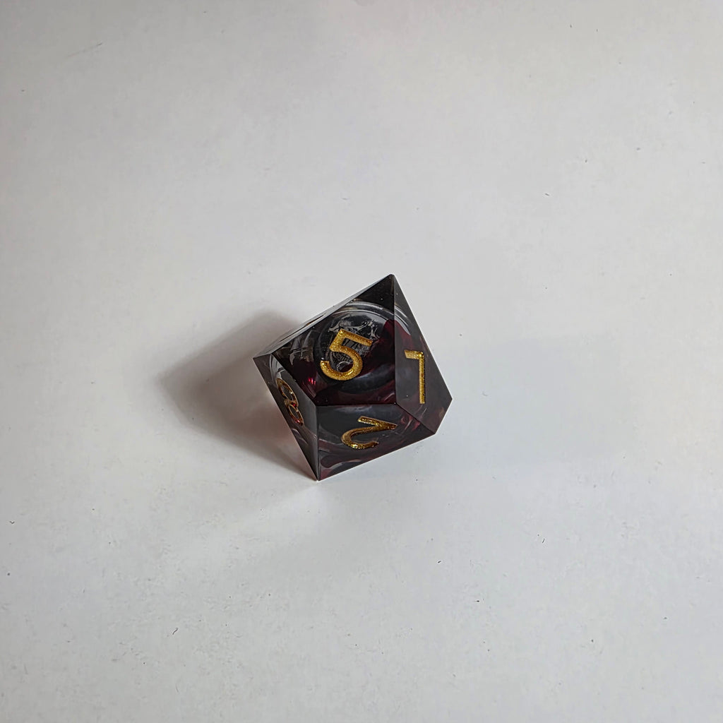 Set de dados de resina con núcleo líquido de calaveras sangrientas