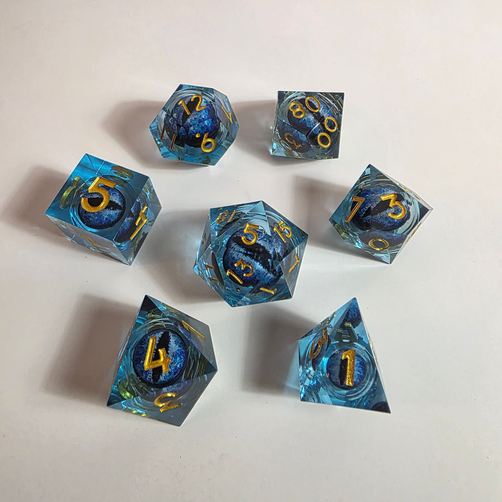 Set di dadi in resina a nucleo liquido Blue Dragon Eyes