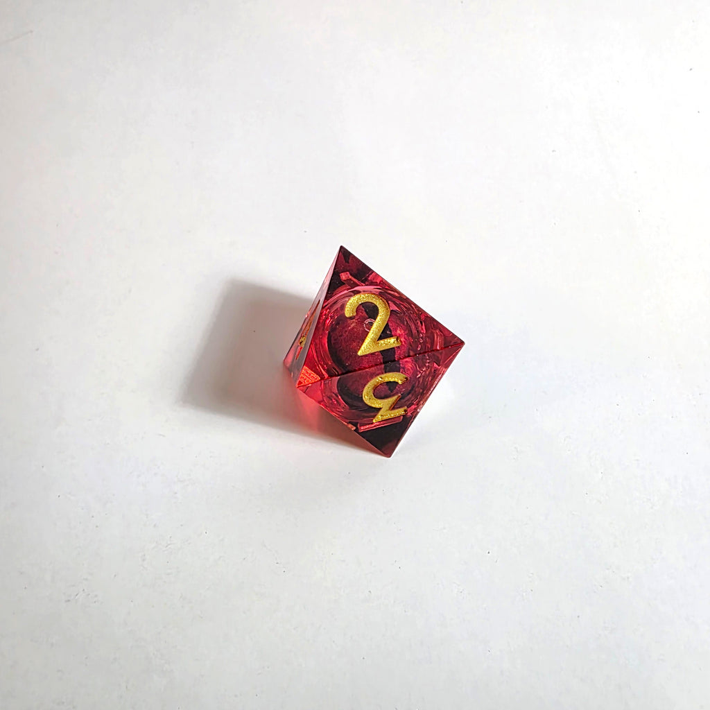 Juego de dados de resina con núcleo líquido Ojo de Dragón Rojo