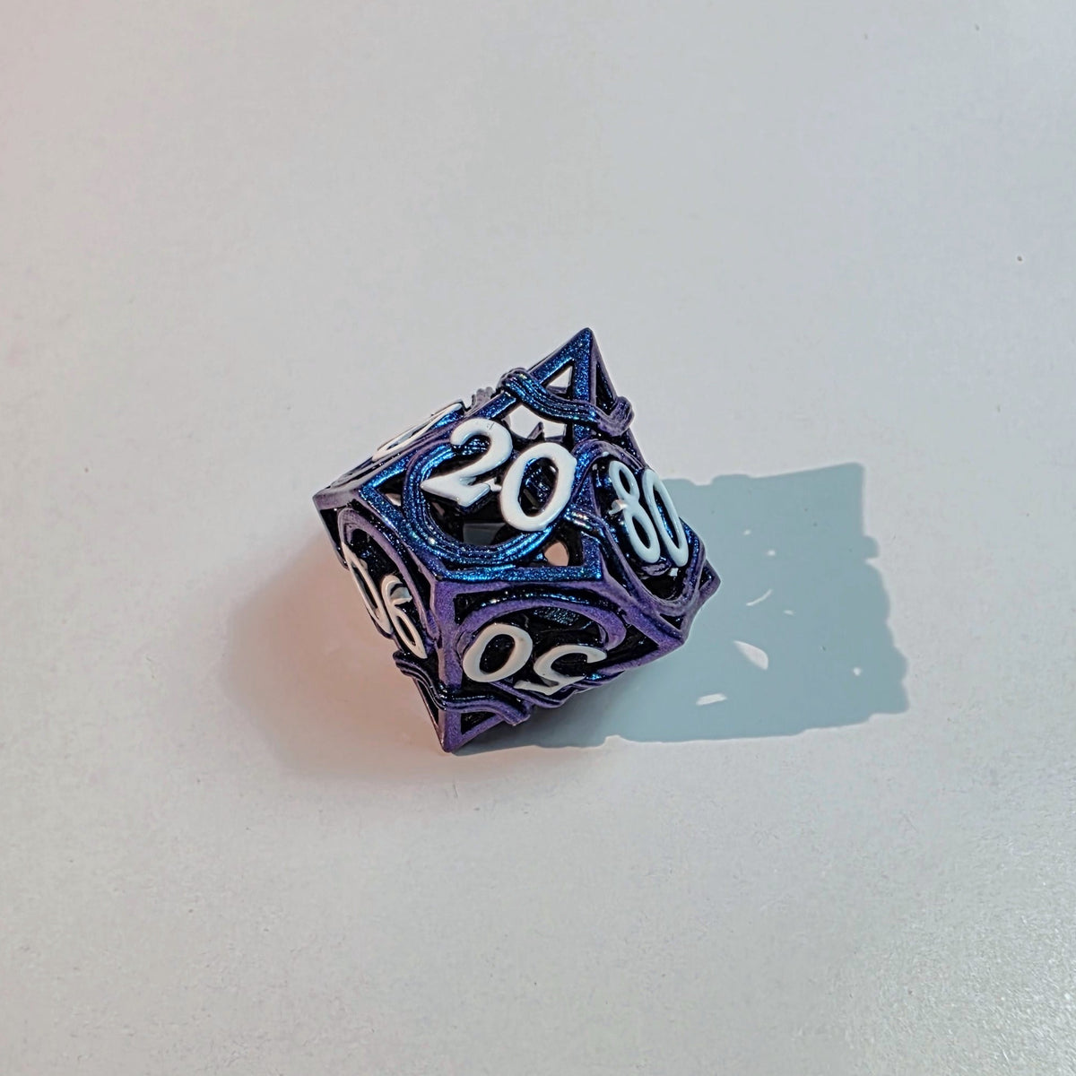 Blaues Elementar-Hohlmetall-Würfelset