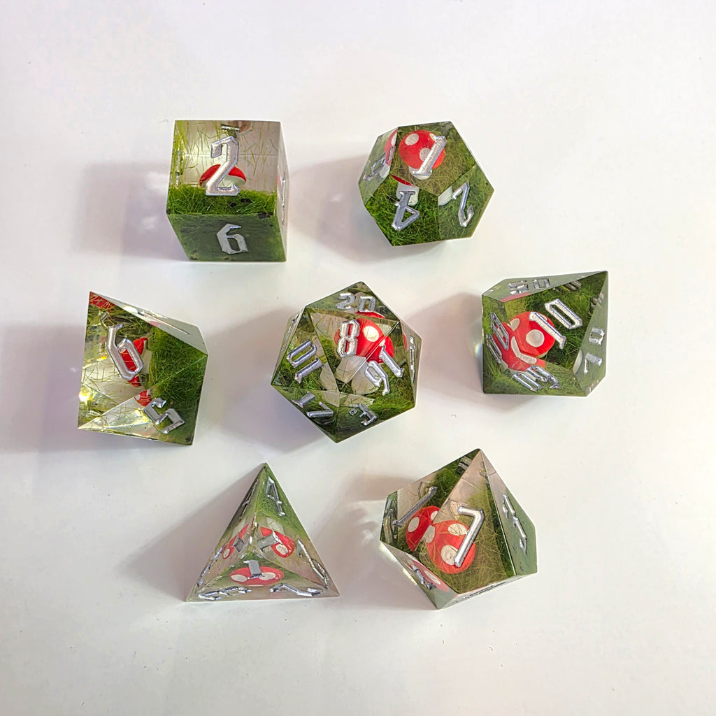 Ensemble de dés en résine faits main Champignon rouge