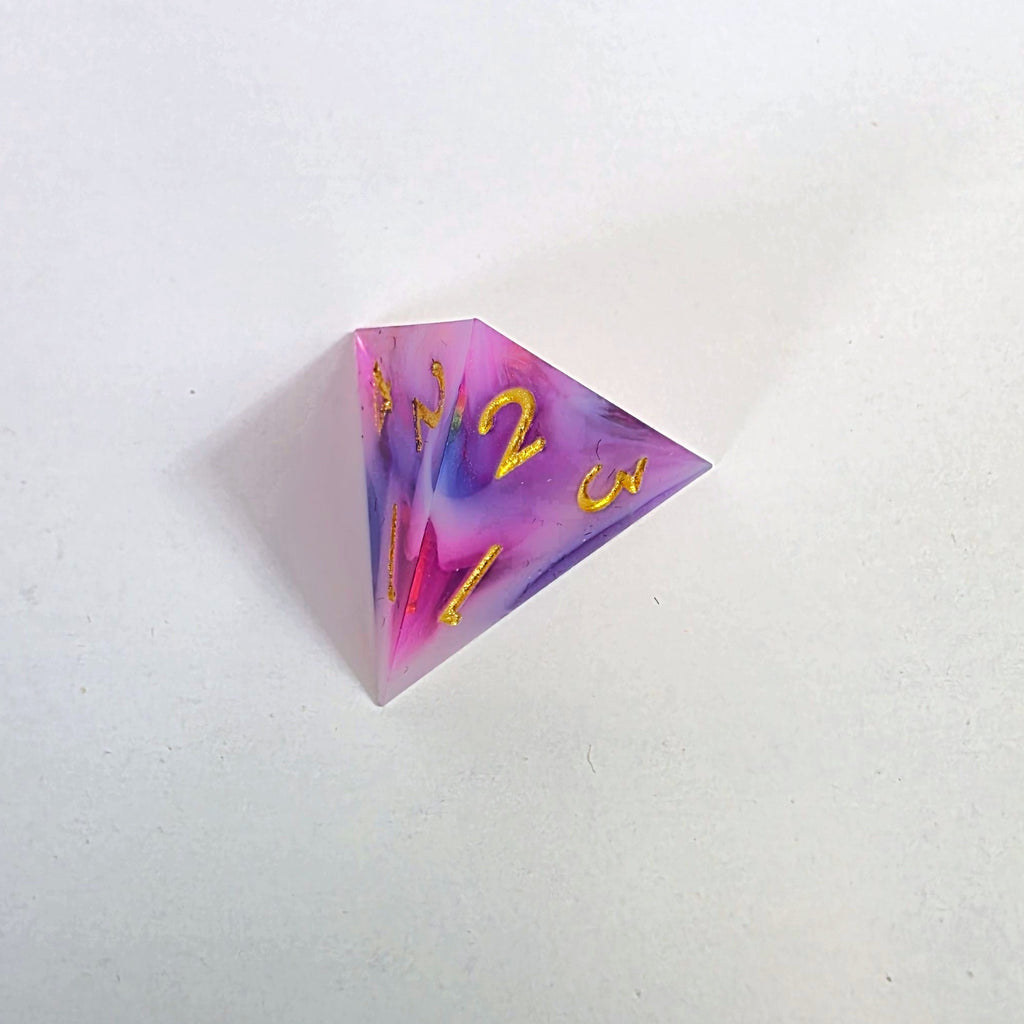 Set de dados de resina de bordes afilados con remolino rosa, blanco y azul