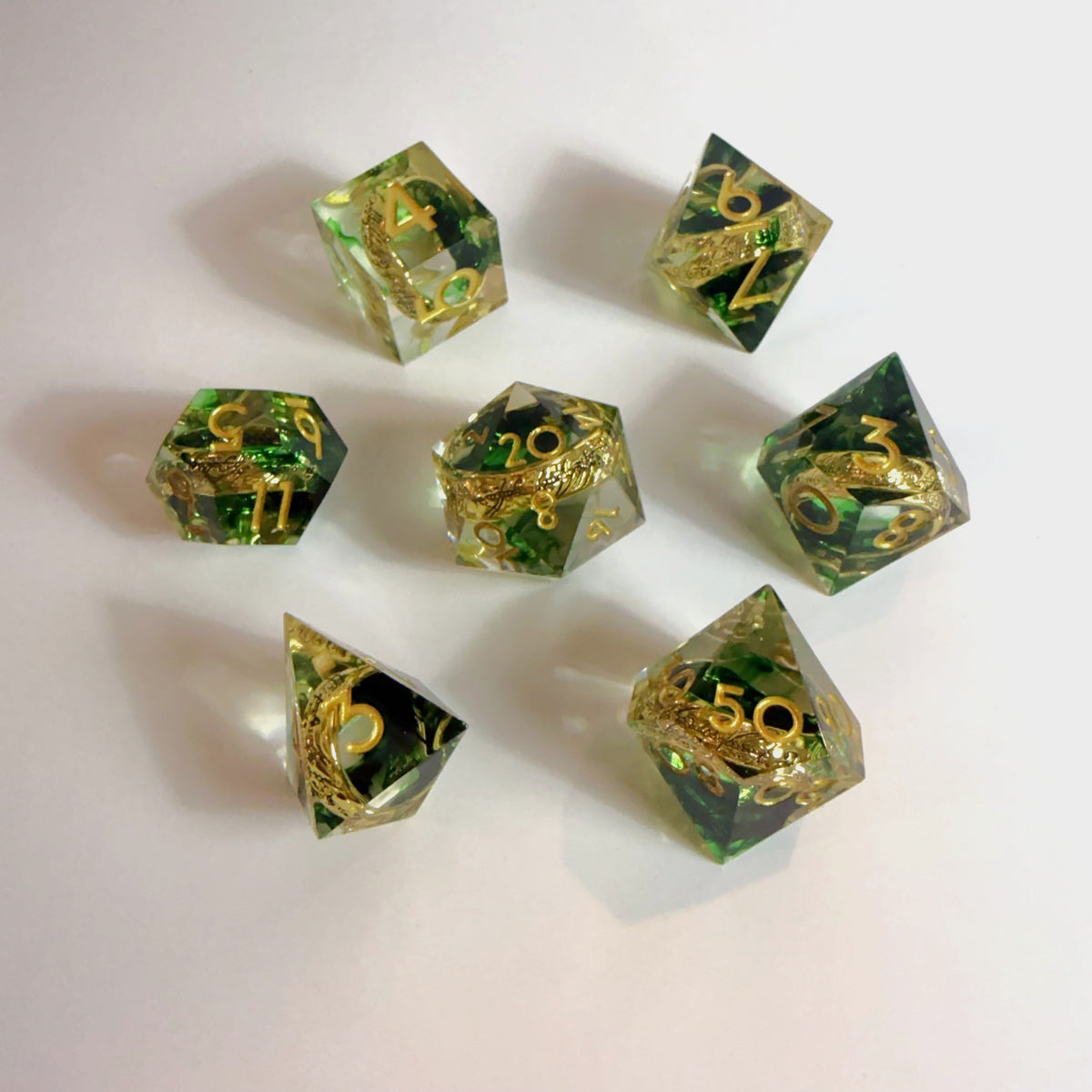 Set di dadi in resina a bordo affilato Green One Ring