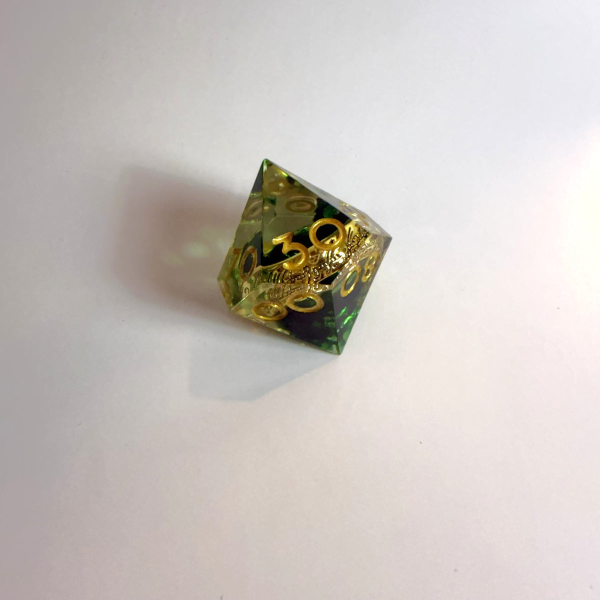 Set di dadi in resina a bordo affilato Green One Ring