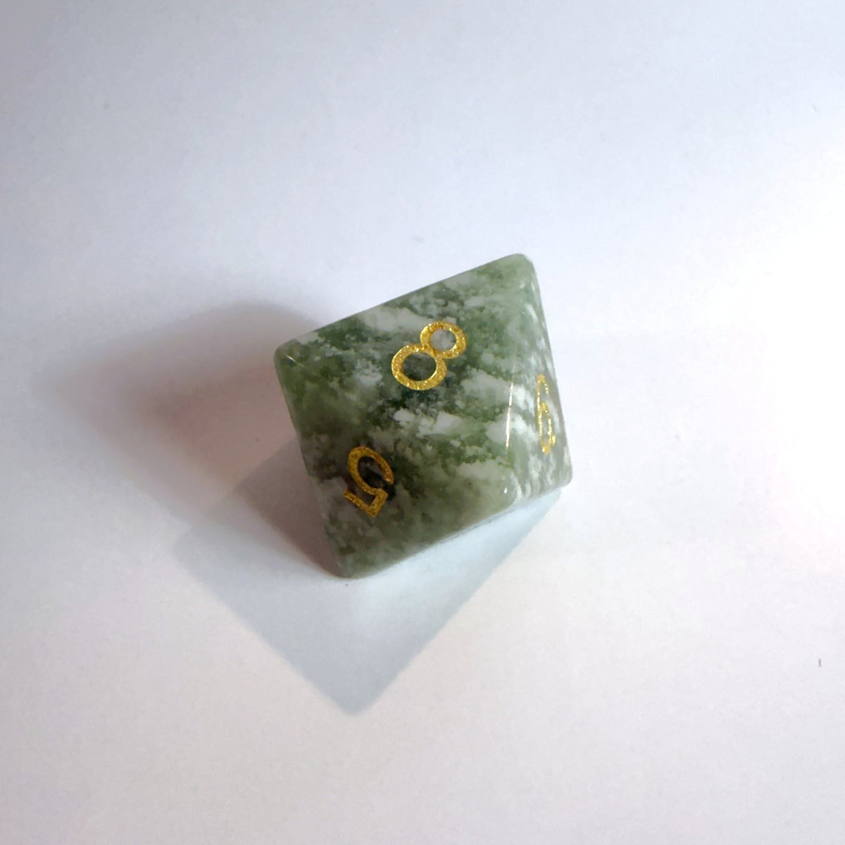 Jade-Edelstein-Würfelset