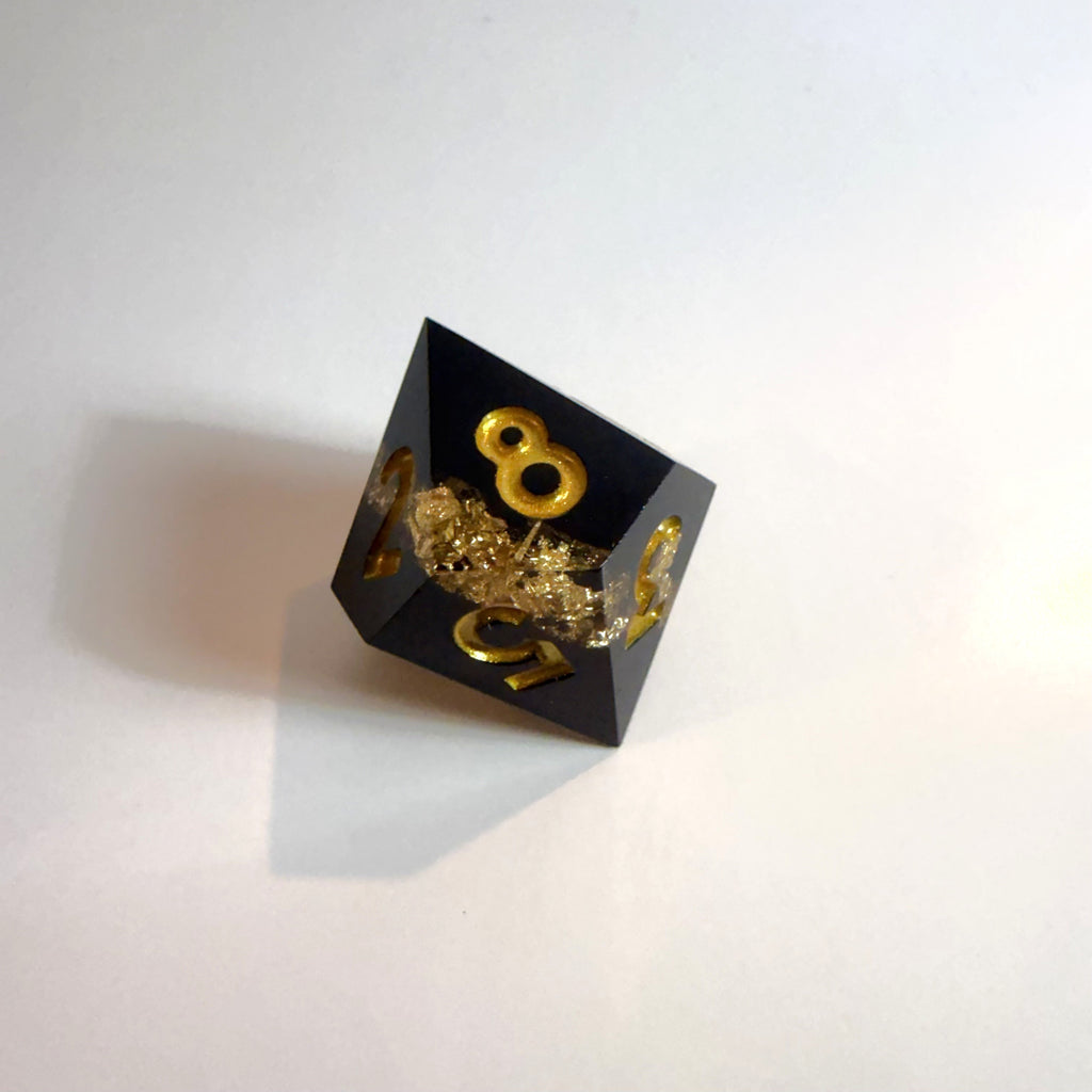 Juego de dados de resina de borde afilado con banda dorada