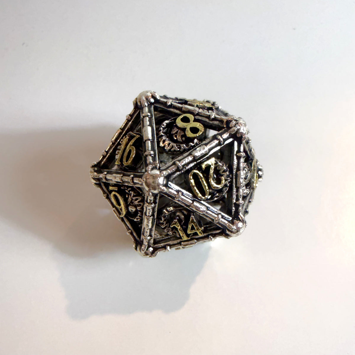 Комплект кухи метални зарчета "Сребърна луна"