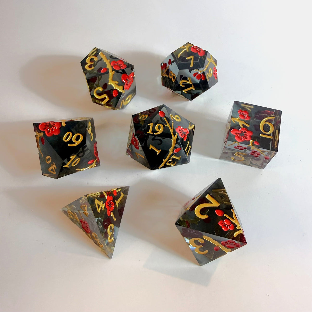 Комплект смолни зарове "Shadow Blossom Sharp Edge"