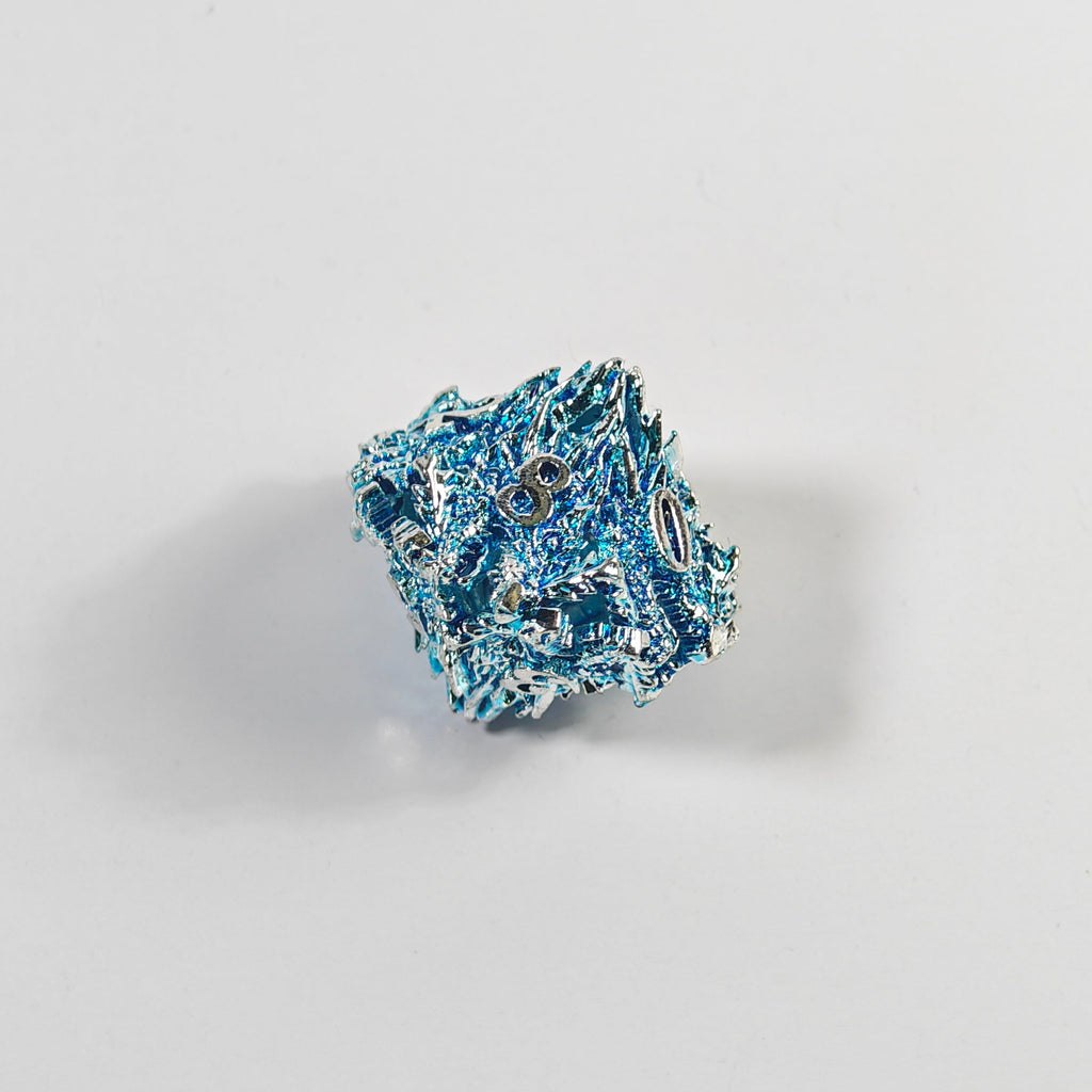 Set di dadi in metallo cavo color argento e blu con testa di drago