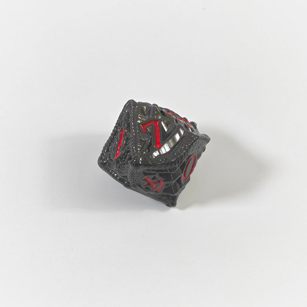 Tempeldrache Schwarzes massives Metallwürfel-Set