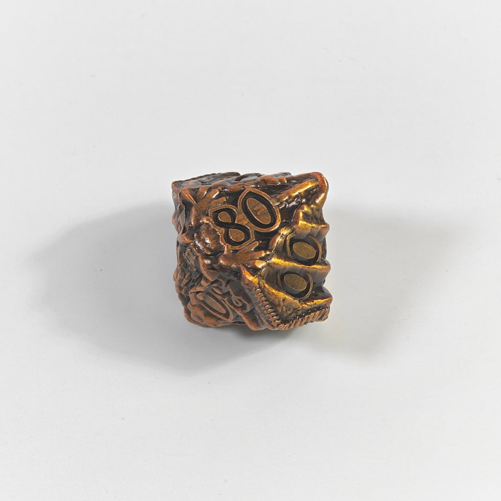 Комплект масивни метални зарове Temple Dragon в цвят антично злато