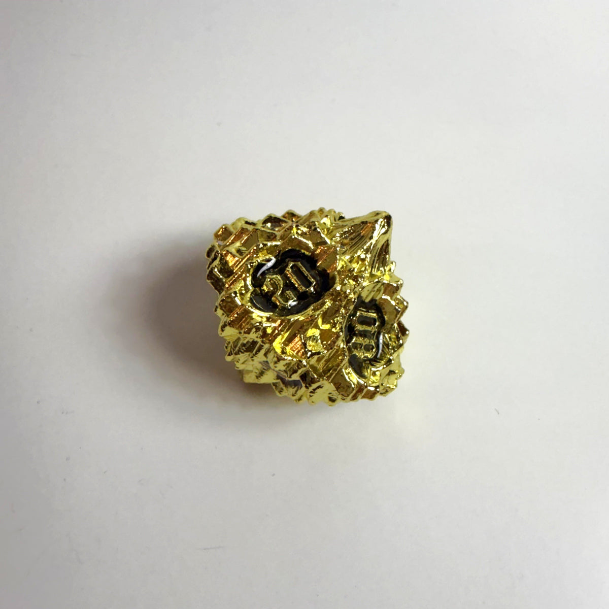 Sonnengeschmiedete Stachel-Würfelset aus massivem Metall