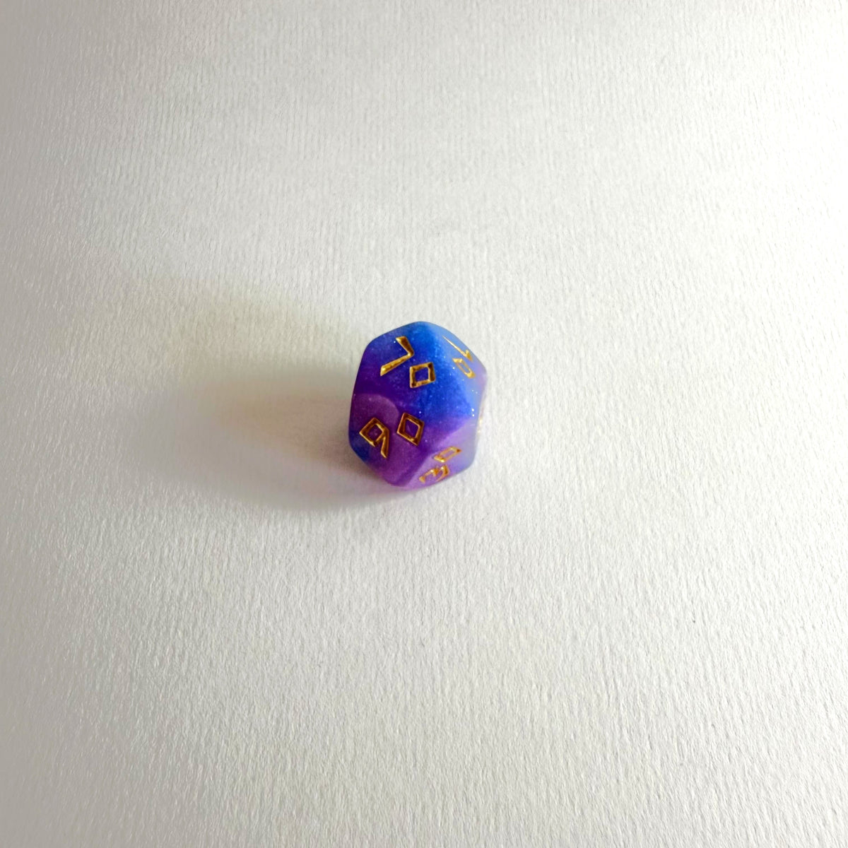 Nebula Song Acryl-Würfelset mit Gravur