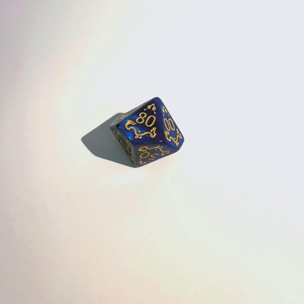 Set di dadi in acrilico Royal Blue Mystic