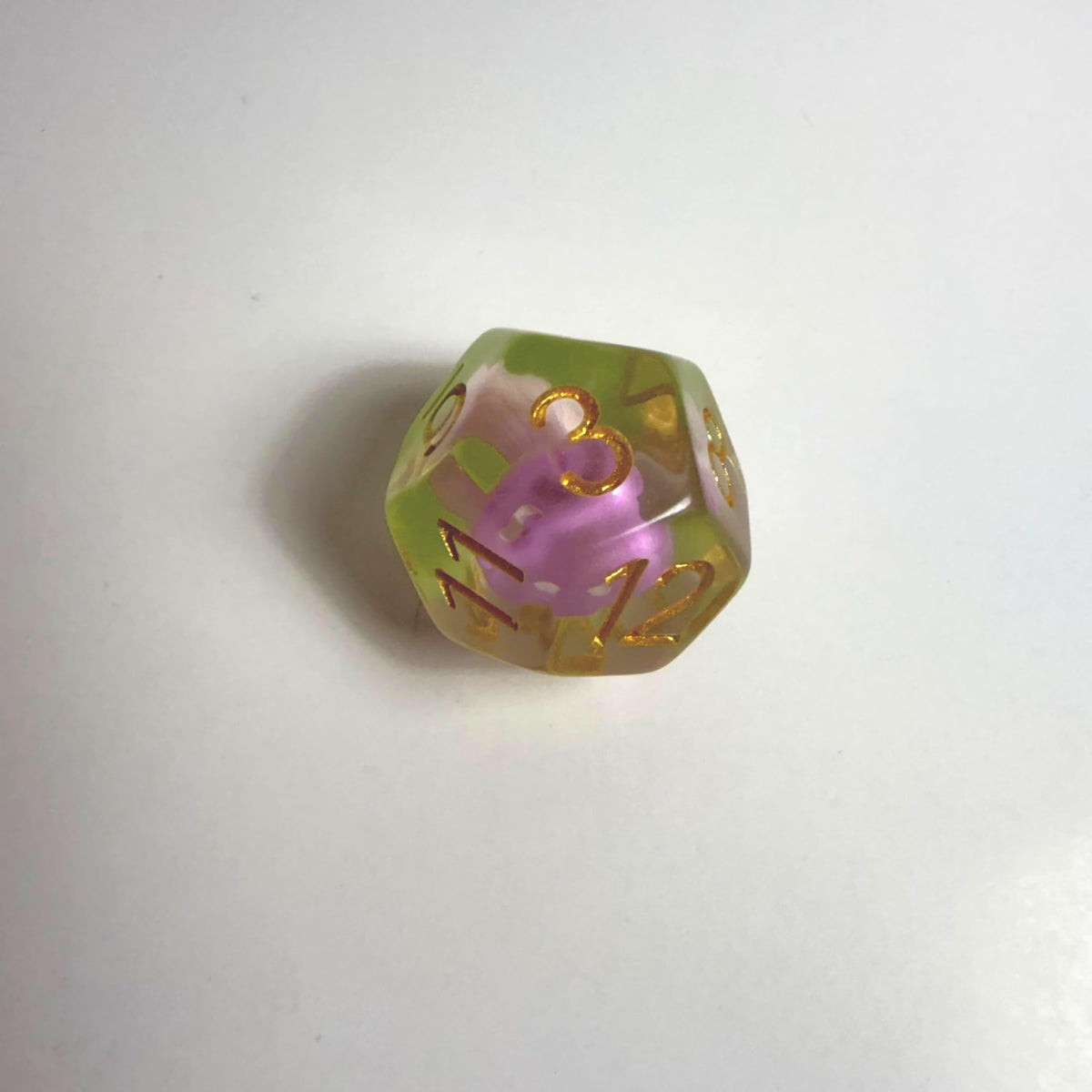 Set di dadi in acrilico fungo viola
