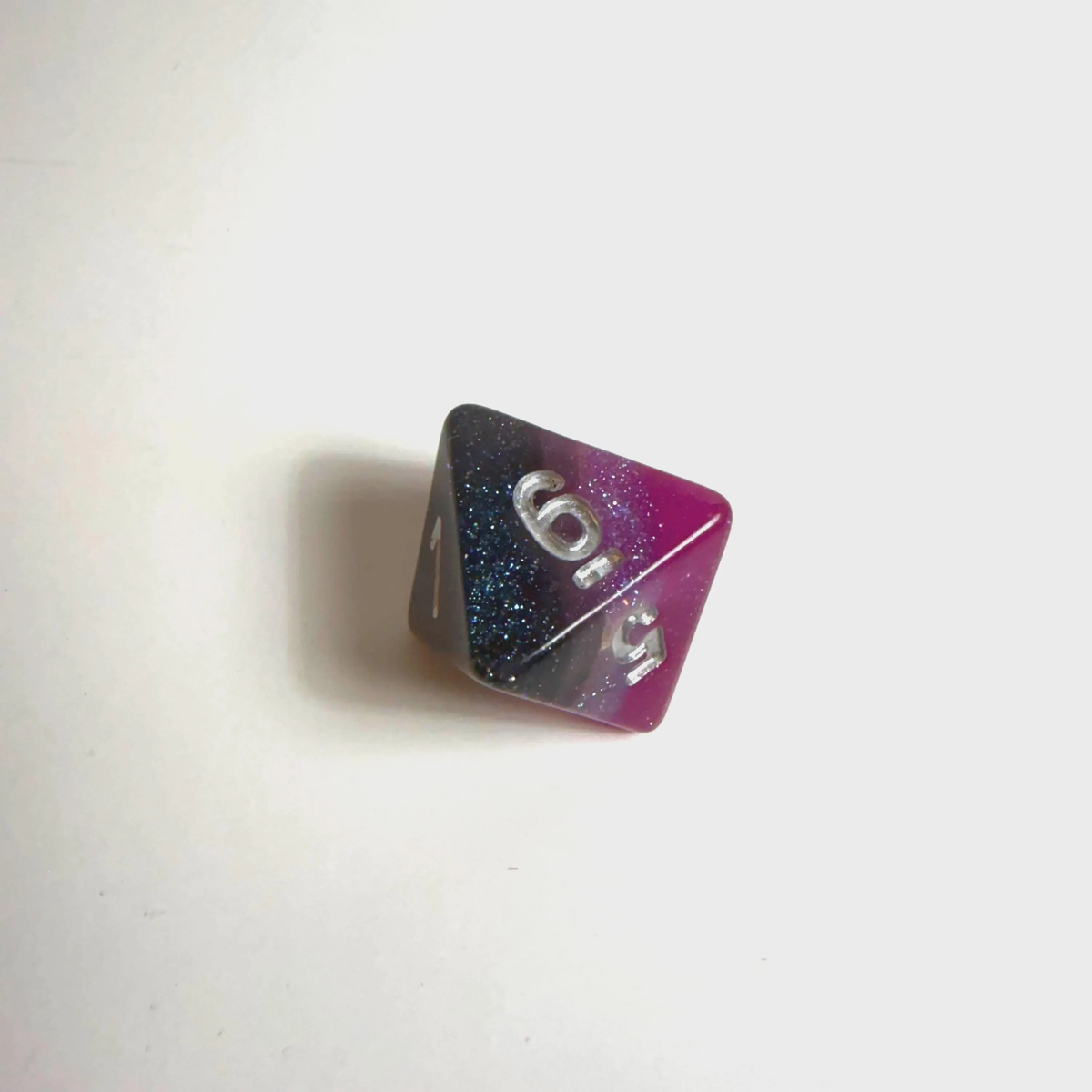 Set de dados acrílicos de la bandera del orgullo asexual